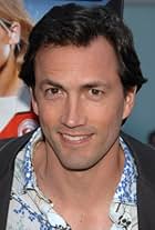 Andrew Shue