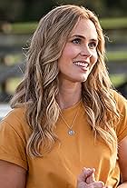 Anna Hutchison